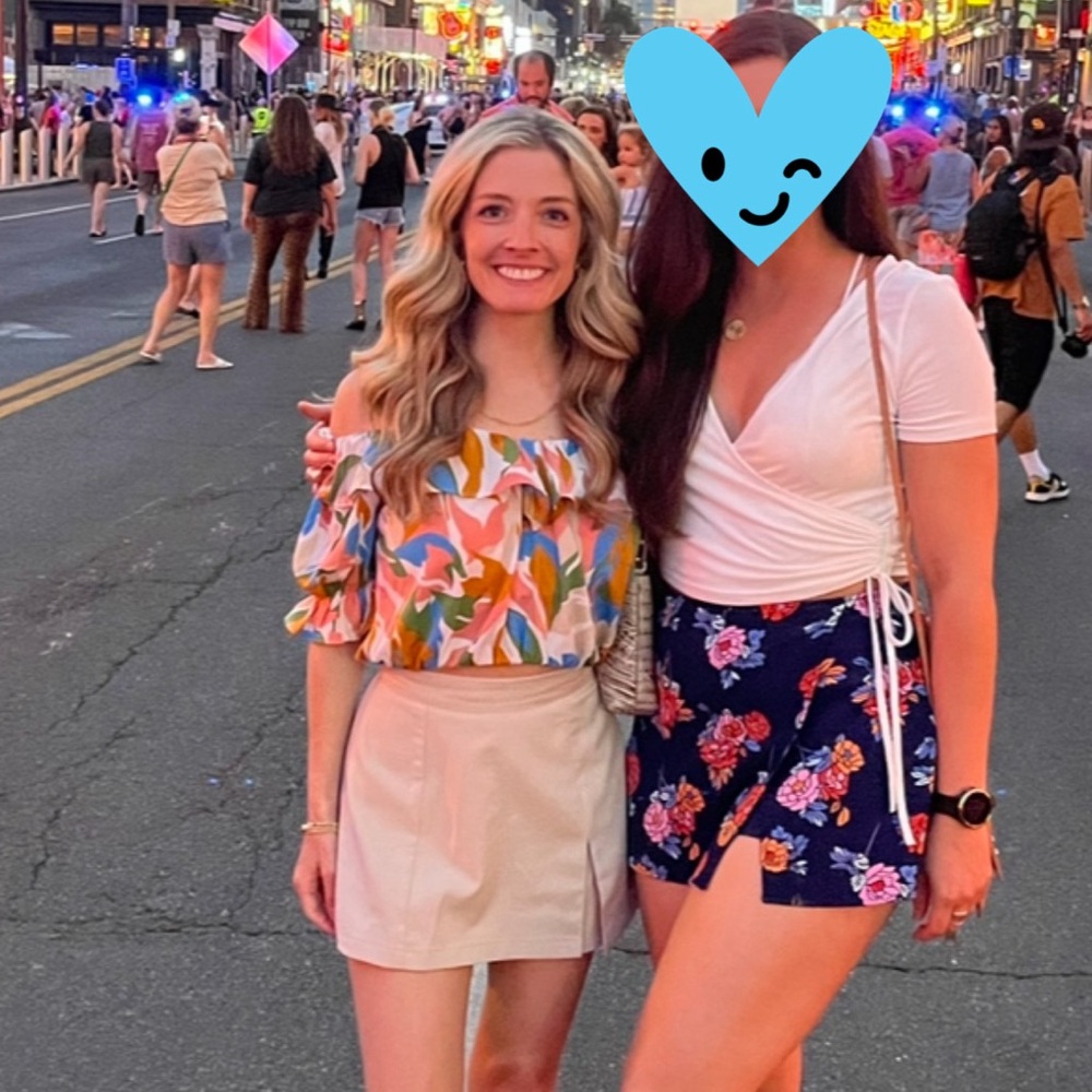 Kittenish Tan Skort EUC